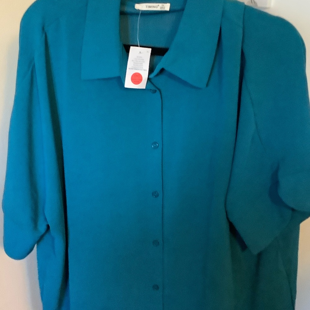 Timing Teal Button-Down Blouse - Picture 3 of 7